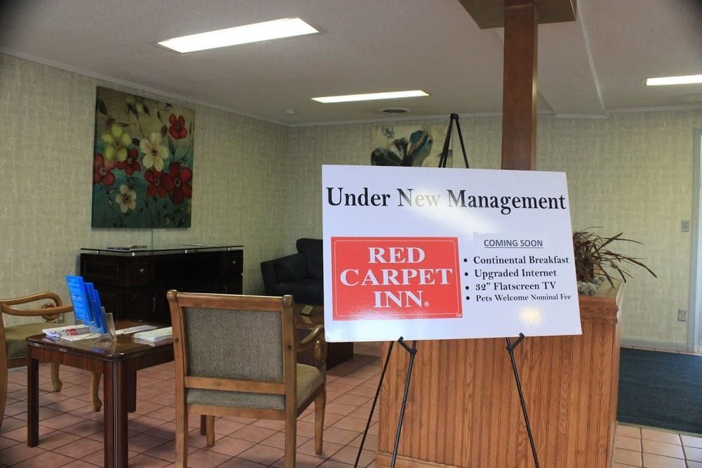 Red Carpet Inn - Louisville Exterior photo